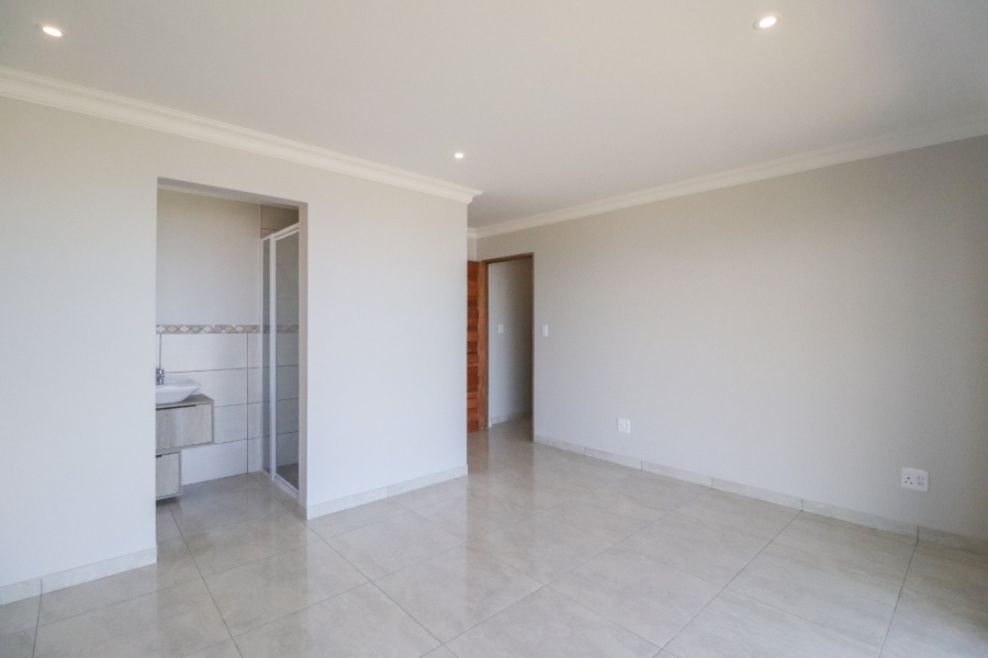 4 Bedroom Property for Sale in Dana Bay Western Cape